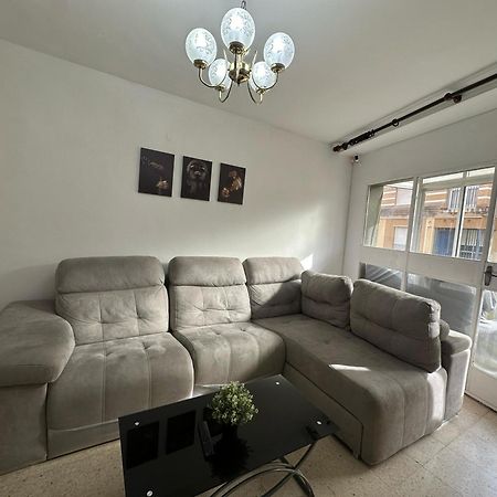 Habitacion Individual Con Terraza Málaga Exteriör bild